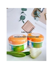 Kem massage vitamin E giữ ẩm Yesterday 200g  CHÍNH HÃNG  giúp cân bằng độ ẩm và manh đến làn da mịn màng và tươi sáng